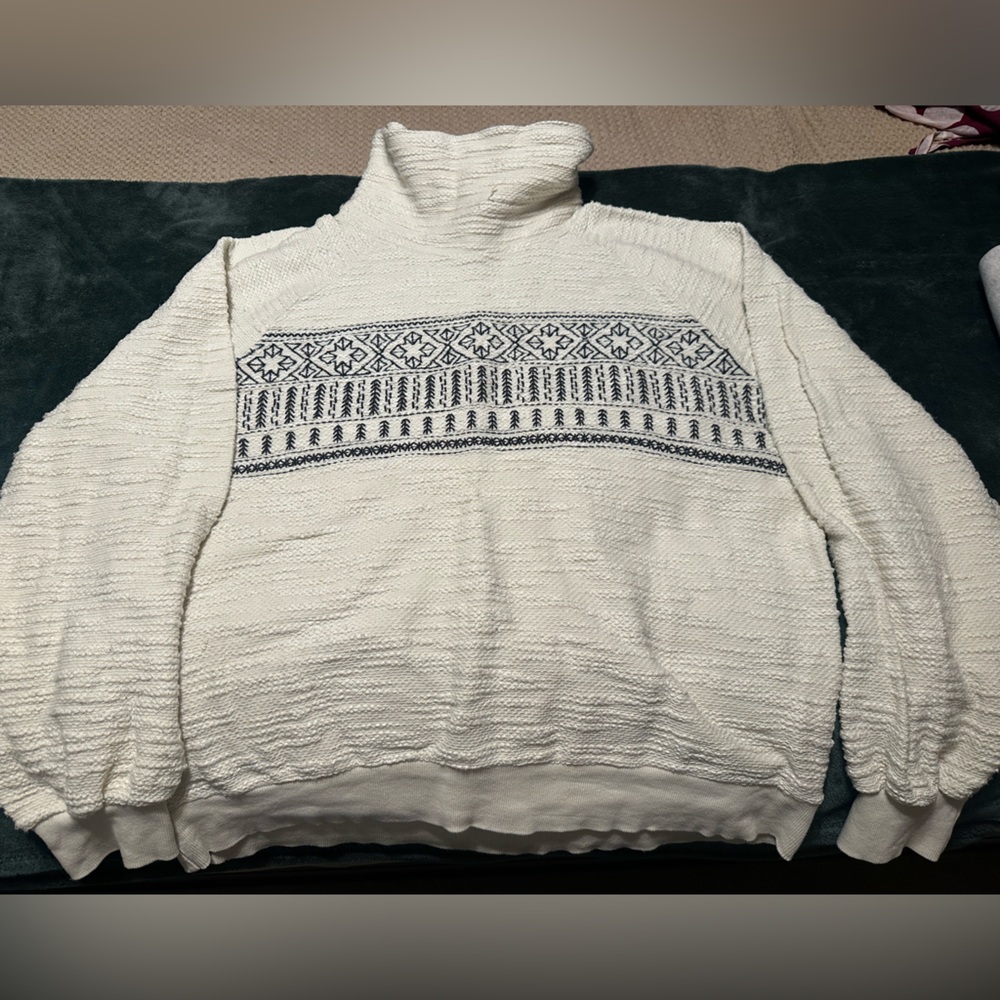 Lucky Brand Cream and Blue Turtleneck Sweater